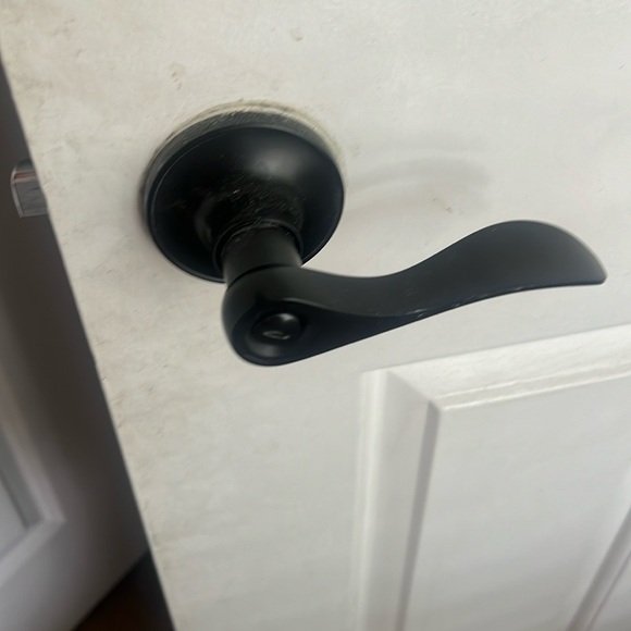 Two new door knobs black - Picture 2 of 3